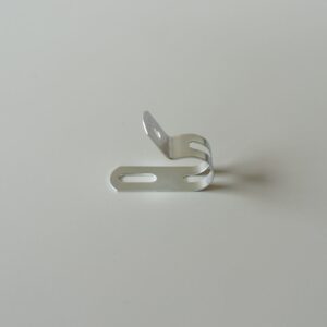 斉藤製作所　メタル片サドル　SS-912-G（100個入り）V.V.R用片サドル【三価クロメート表面処理】