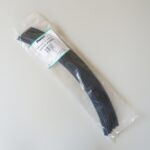 粘着剤付き自在ブッシュ GEE144F-A-508Q0 対候性 黒 (25本入り)